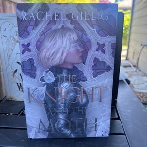 Fairyloot - The Knight and the Moth